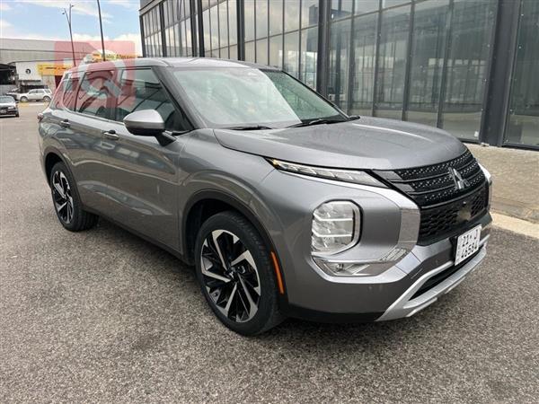 ميتسوبيشي اوتلاندر 2023 للبيع في العراق - السليمانية